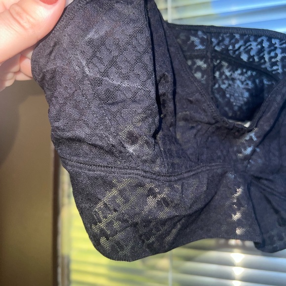 Skims bralette - Picture 3 of 5